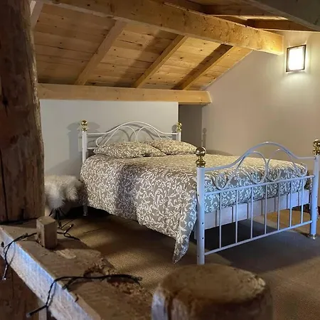 La Cle Des Champs De Laumont *